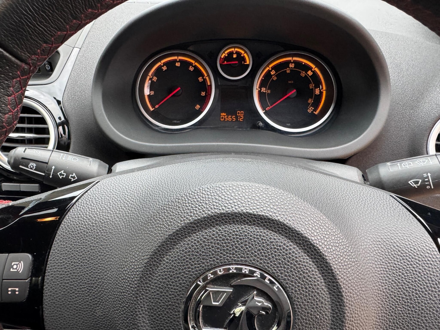 Used Vauxhall Corsa 2014 for sale - 77939883: Photo 9