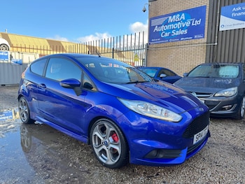 Used Ford Fiesta 2014 for sale - 76562403: Photo