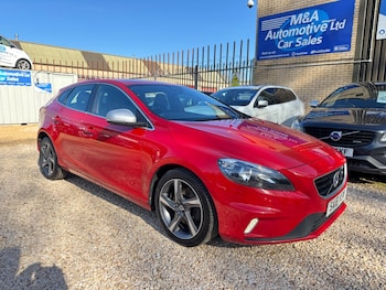 Used Volvo V40 2016 for sale - 78375177: Photo