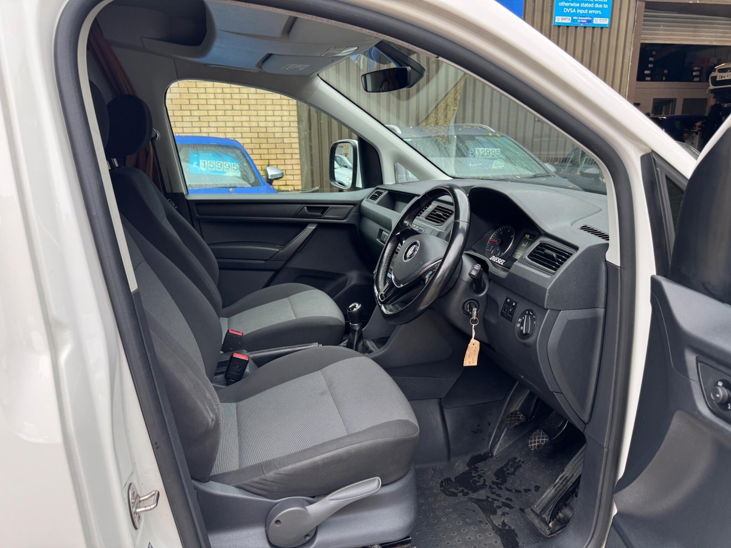 Used Vauxhall Corsa 2013 for sale - 76227286: Photo 6