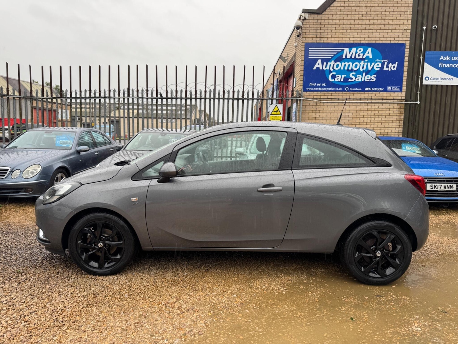 Used Vauxhall Corsa 2015 for sale - 76166659: Photo 6