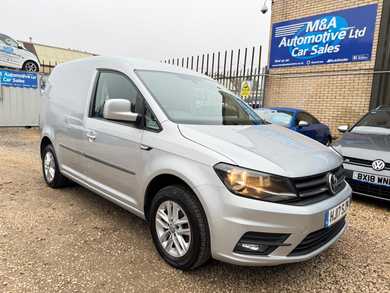 Used Volkswagen Caddy 2017 for sale - 76270550: Photo 1