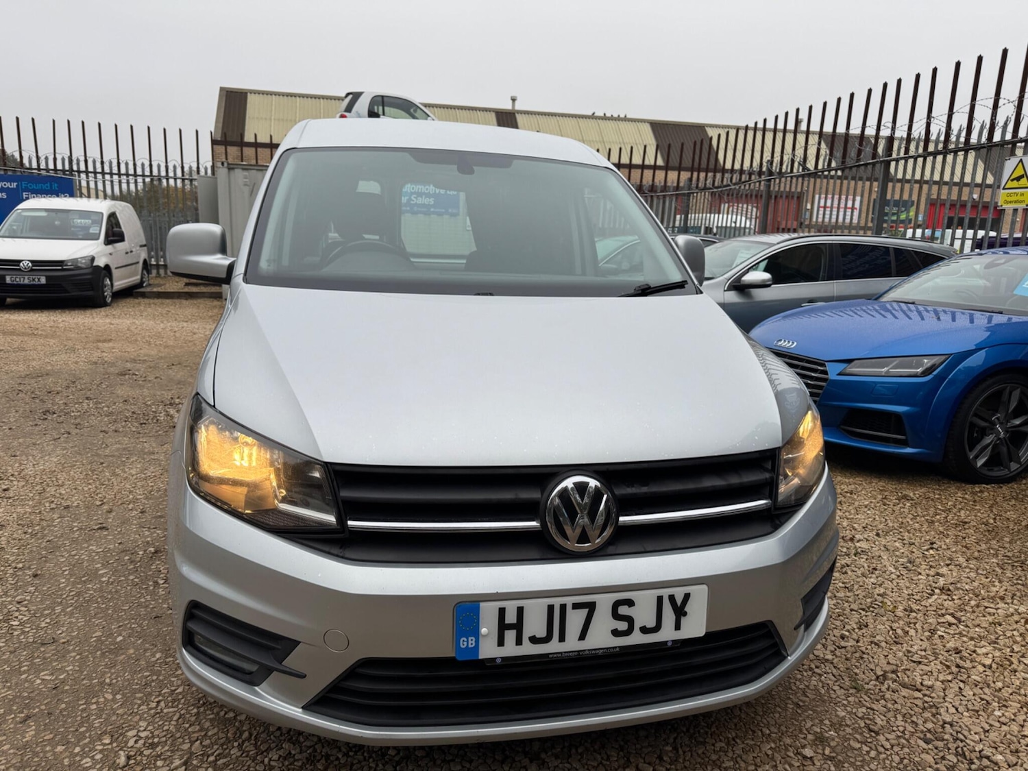 Used Volkswagen Caddy 2017 for sale - 76270550: Photo 7