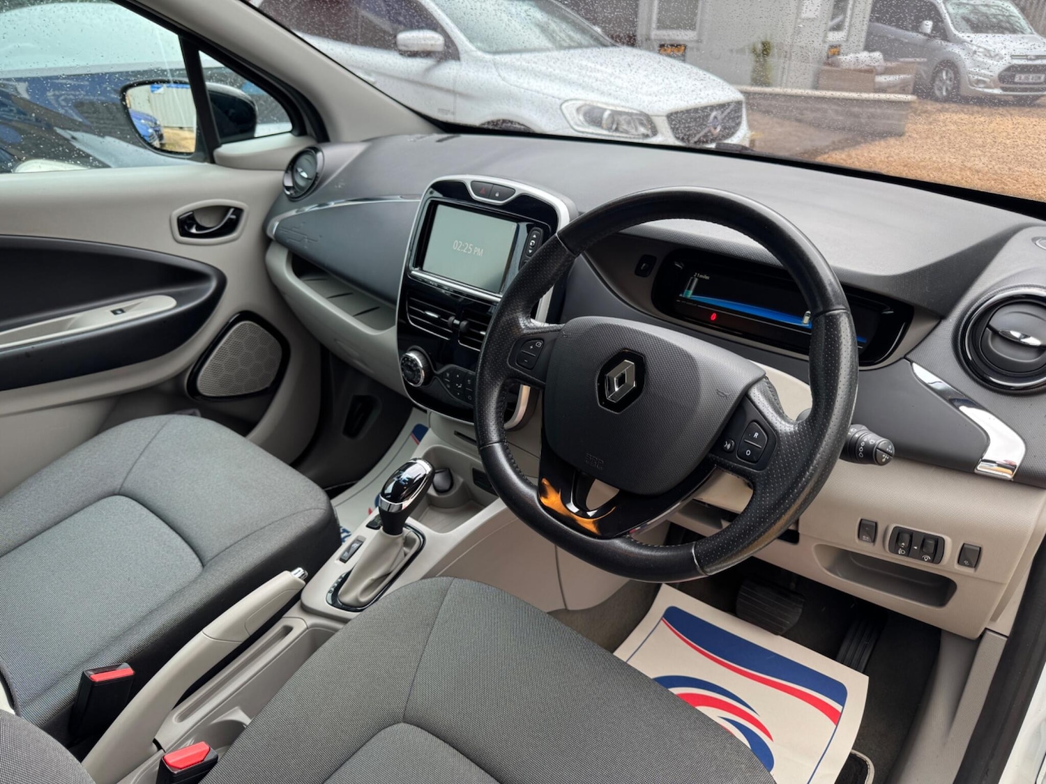 Used Renault Zoe for sale - 78046993: Photo 8
