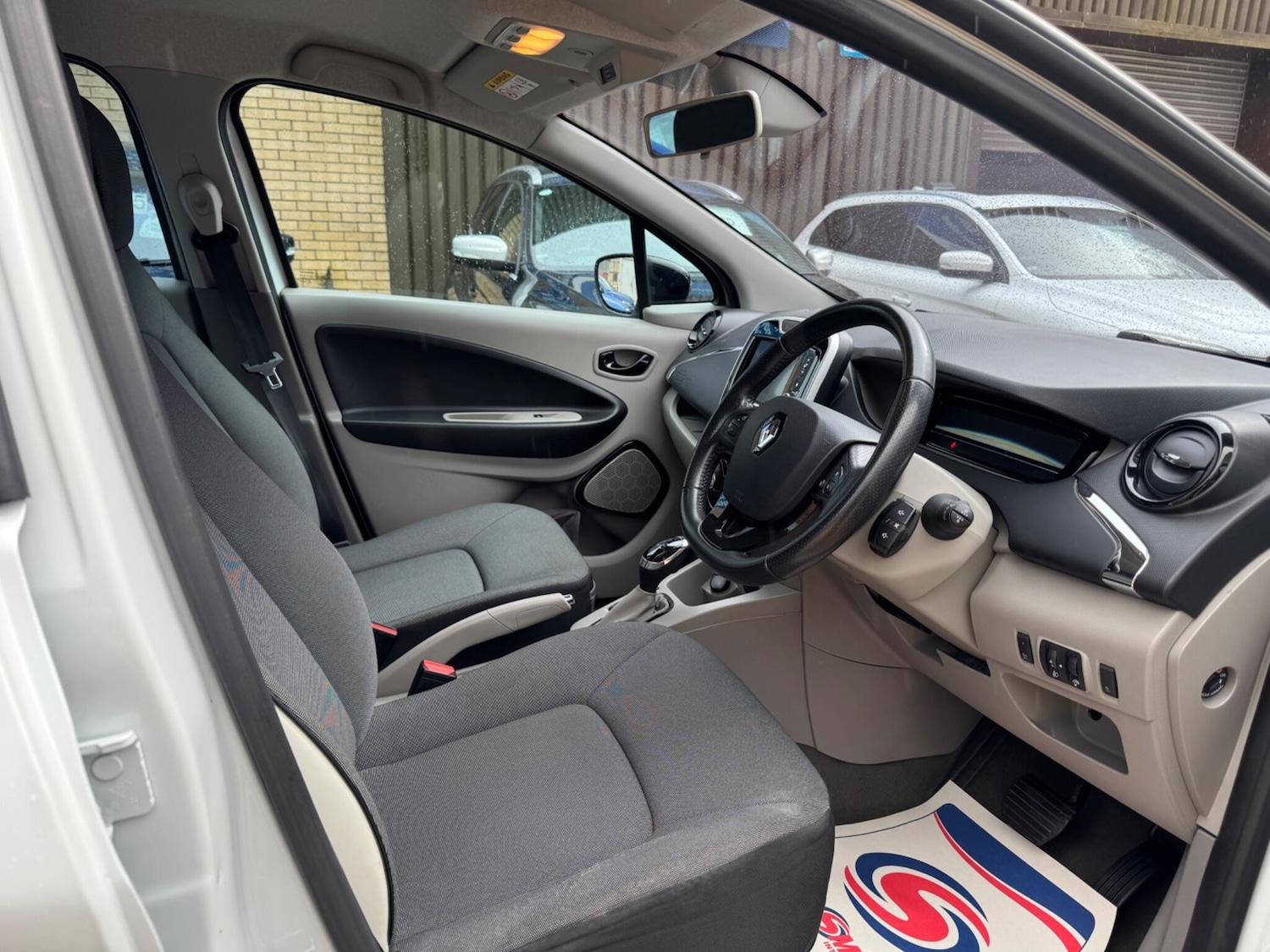 Used Renault Zoe for sale - 78046993: Photo 9