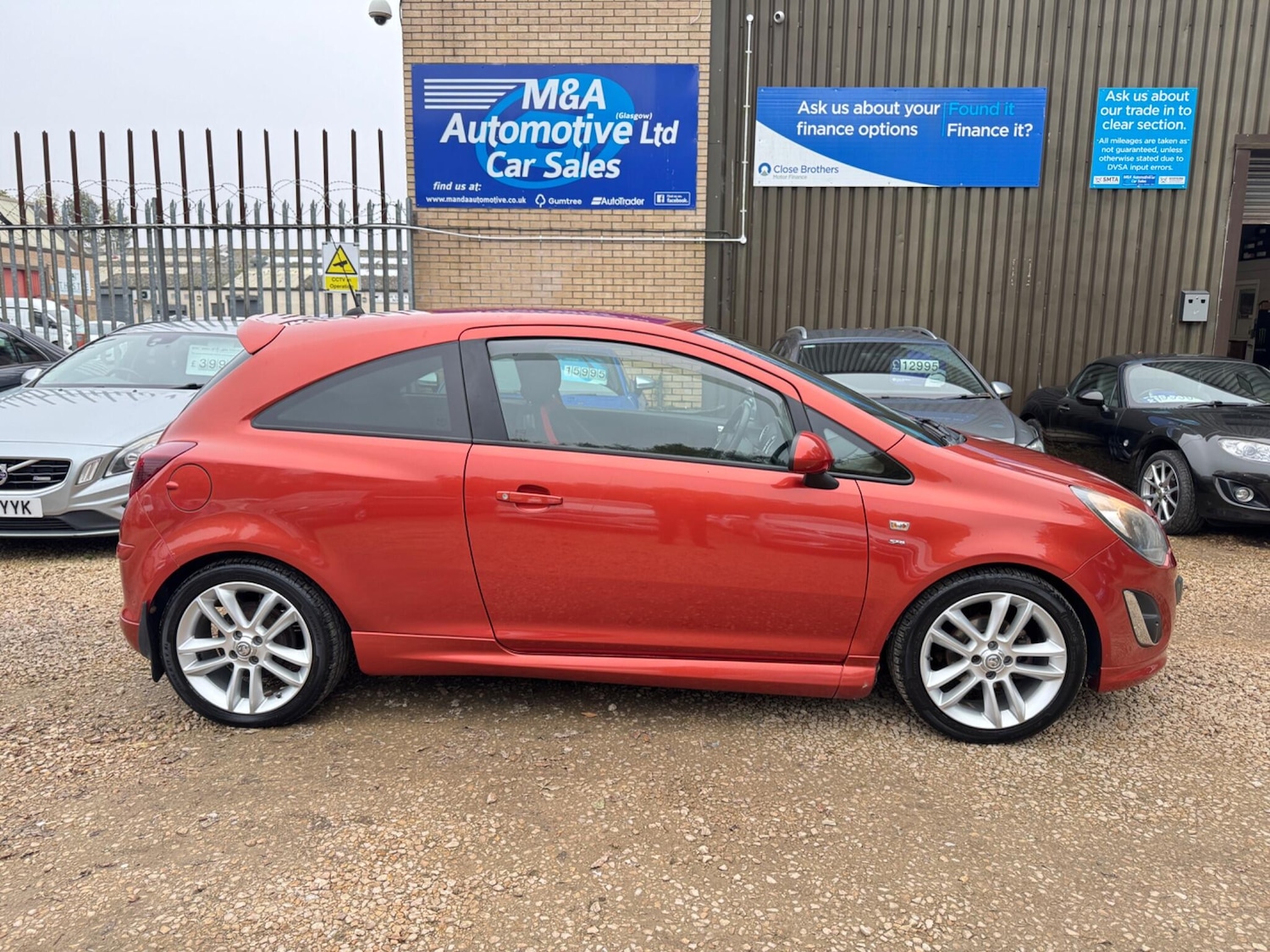 Used Vauxhall Corsa 2013 for sale - 76270769: Photo 5