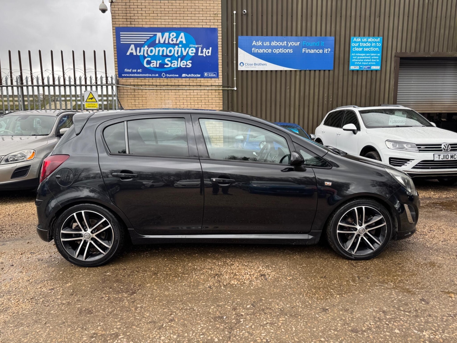 Used Vauxhall Corsa 2013 for sale - 77440465: Photo 5