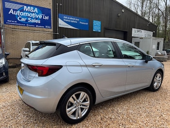 Used Vauxhall Astra 2017 for sale - 78292120: Photo