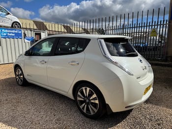 Used Nissan Leaf 2016 for sale - 79808368: Photo