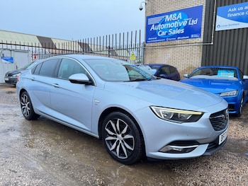 Used Vauxhall Insignia 2017 for sale - 77215575: Photo