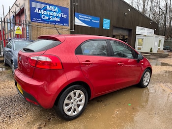 Used Kia Rio 2014 for sale - 76645800: Photo