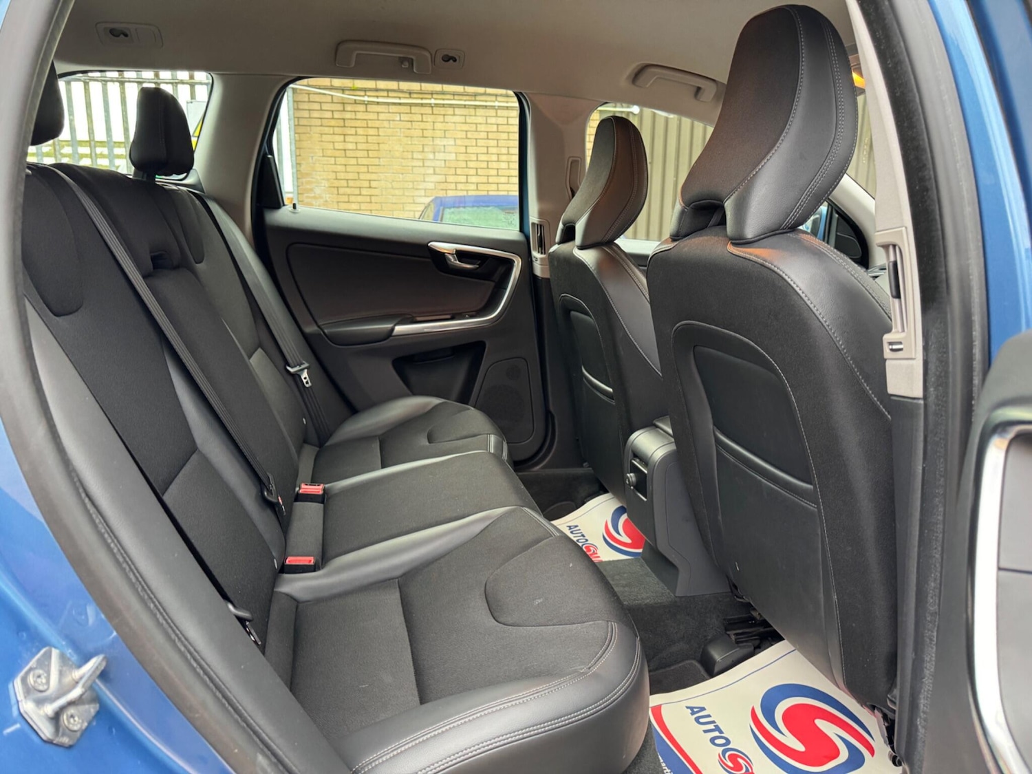 Used Volvo XC60 2014 for sale - 77267501: Photo 18