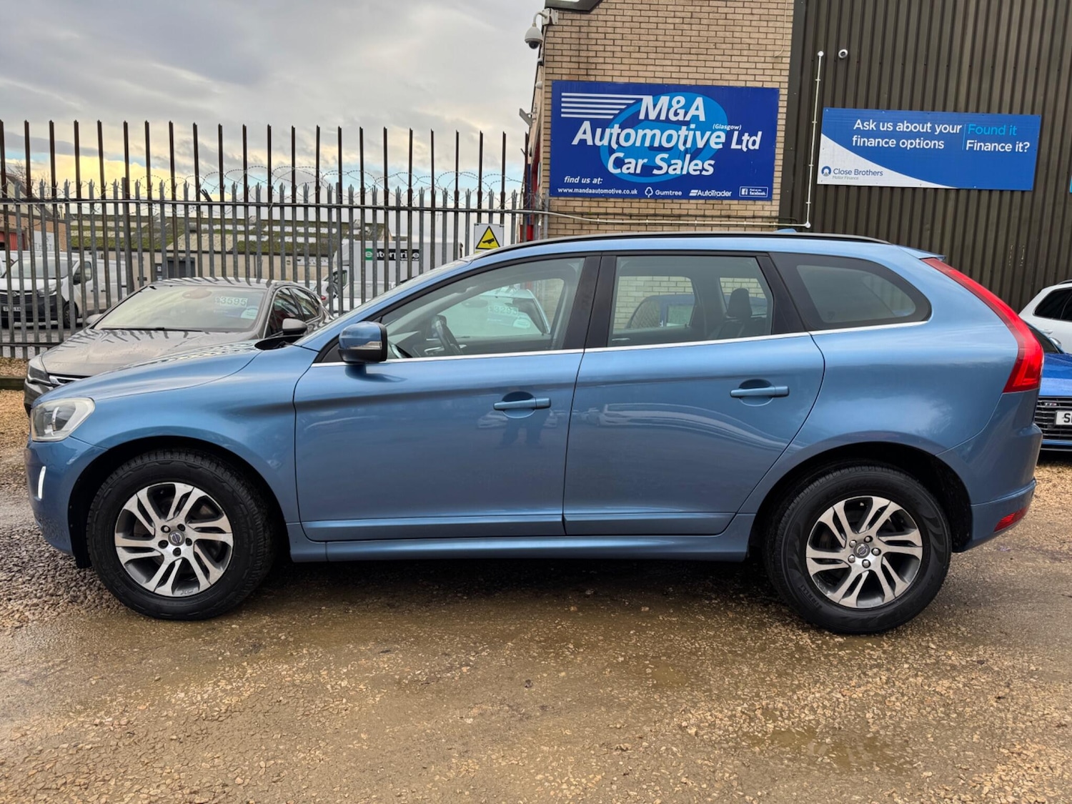 Used Volvo XC60 2014 for sale - 77267501: Photo 5