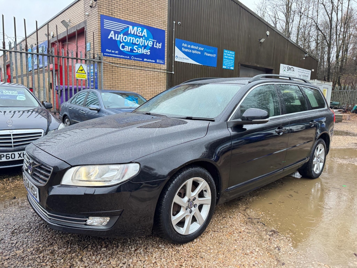 Used Volvo V70 2014 for sale - 76572714: Photo 2