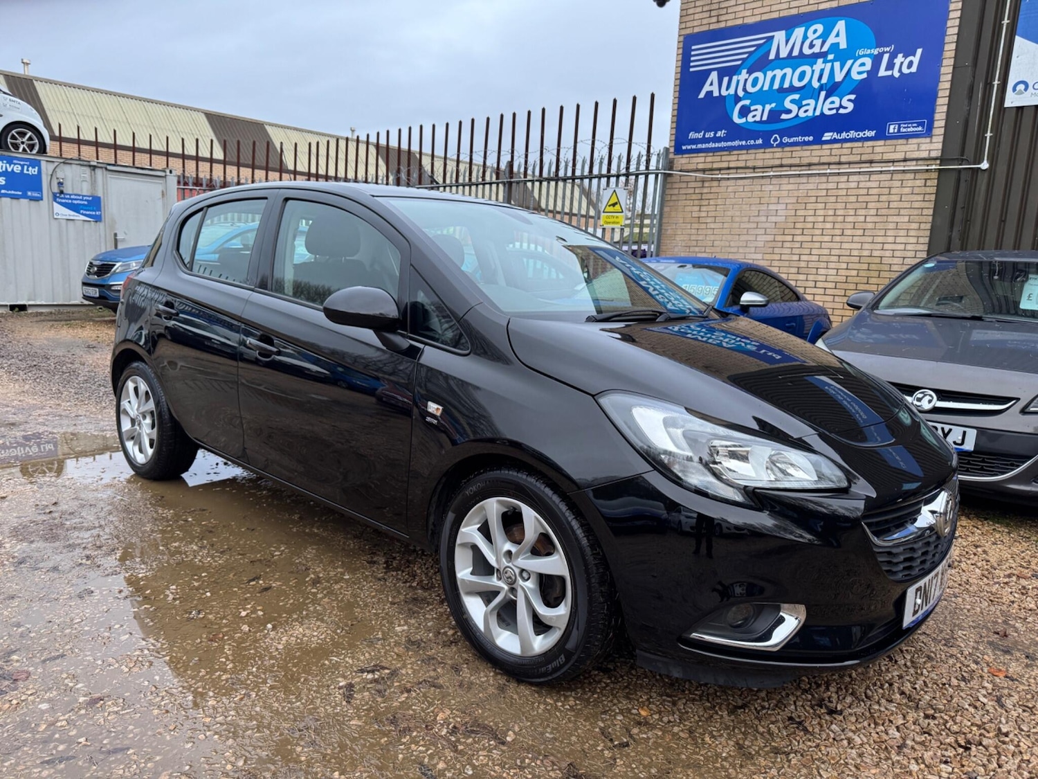 Used Vauxhall Corsa 2017 for sale - 76572217: Photo 2
