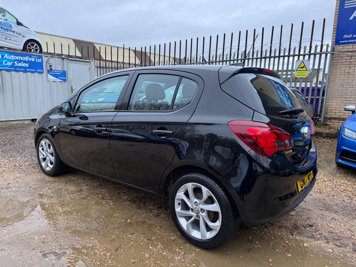 Used Vauxhall Corsa 2017 for sale - 76572217: Photo 3