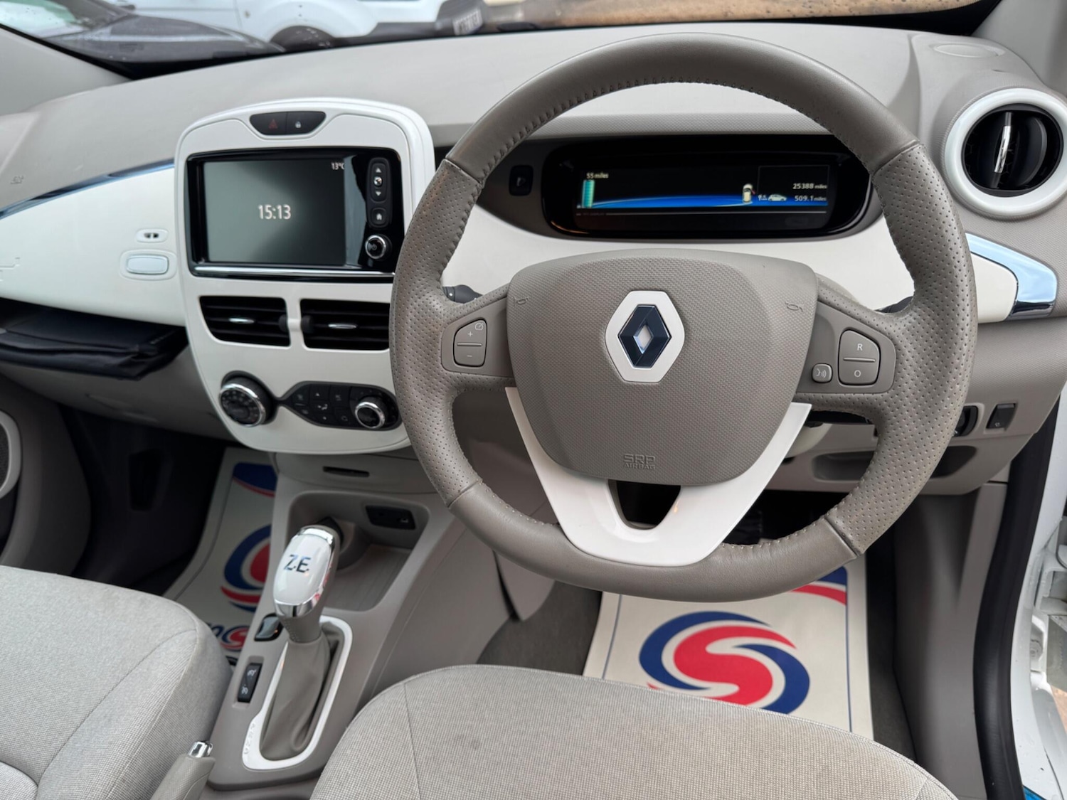 Used Renault Zoe for sale - 76152019: Photo 12