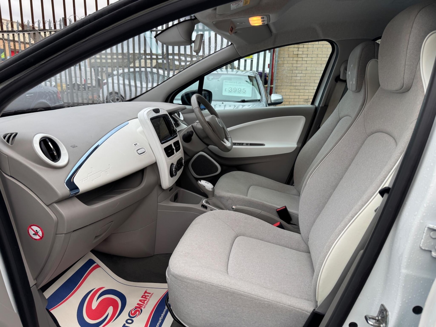 Used Renault Zoe for sale - 76152019: Photo 17