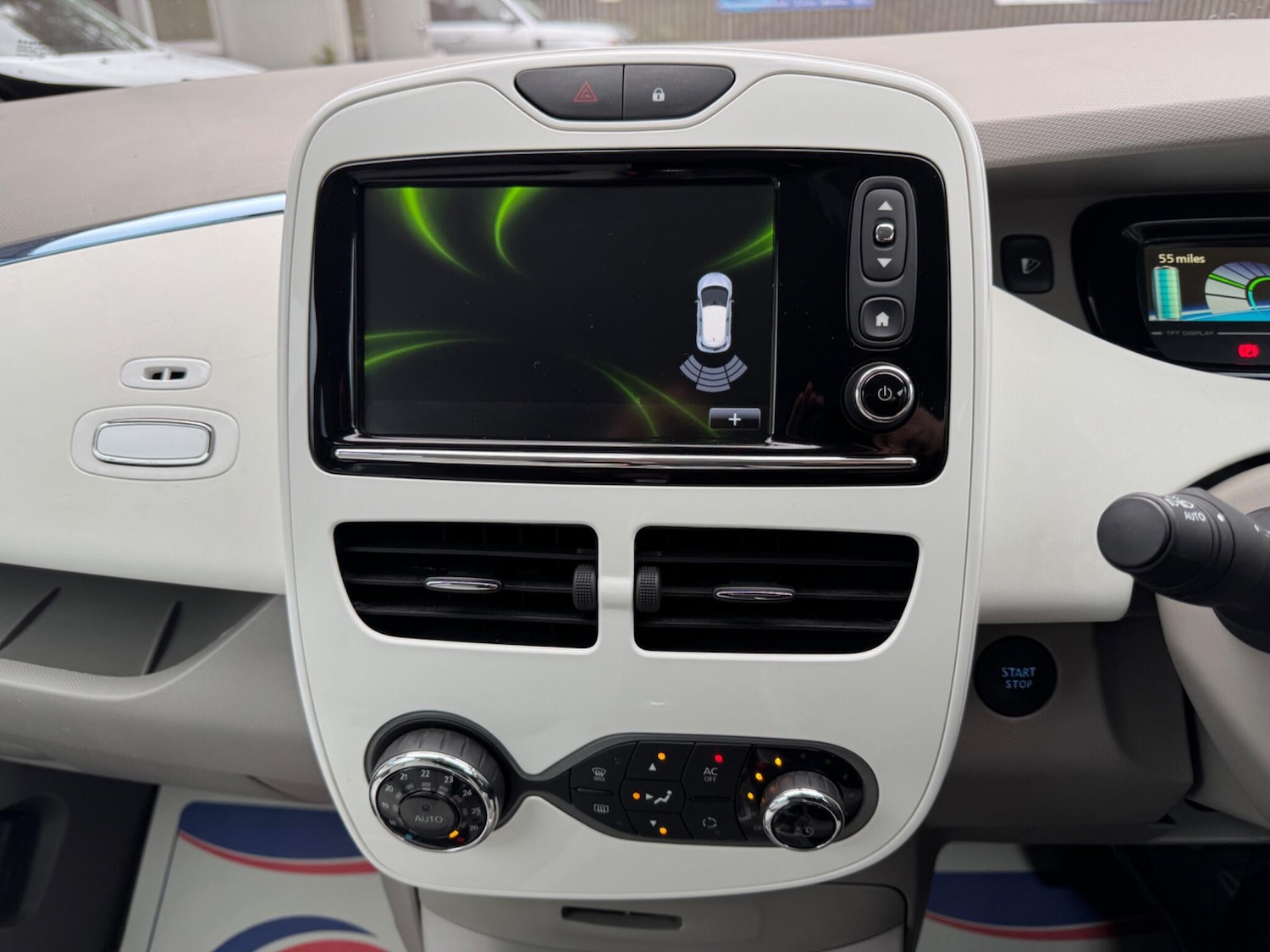 Used Renault Zoe for sale - 76152019: Photo 9