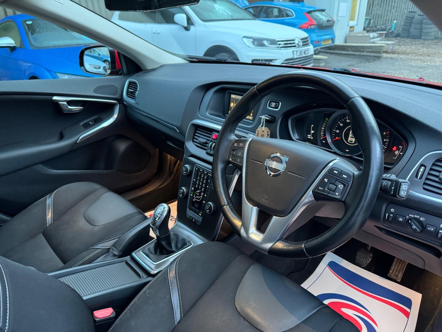 Used Volvo V40 2013 for sale - 77387501: Photo 10