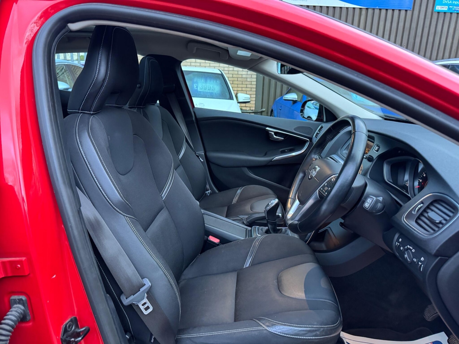 Used Volvo V40 2013 for sale - 77387501: Photo 13