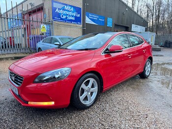 Used Volvo V40 2013 for sale - 77387501: Photo