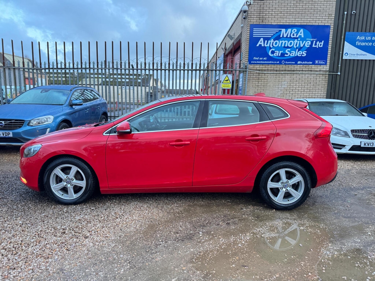 Used Volvo V40 2013 for sale - 77387501: Photo 5