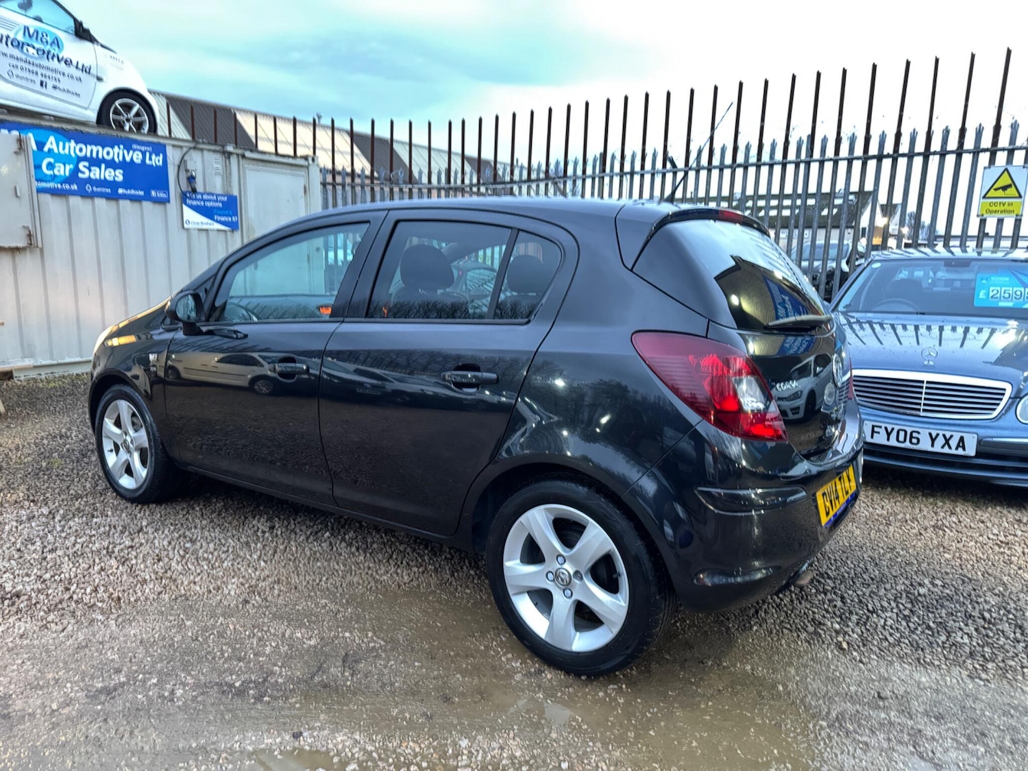 Used Vauxhall Corsa 2014 for sale - 76839736: Photo 4