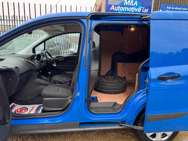 Used Ford Transit Courier 2019 for sale - 76167221: Photo 11