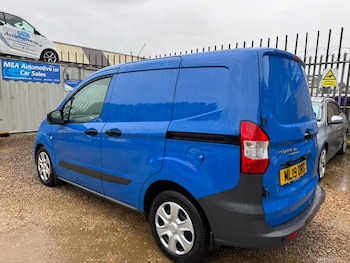 Used Ford Transit Courier 2019 for sale - 76167221: Photo 4