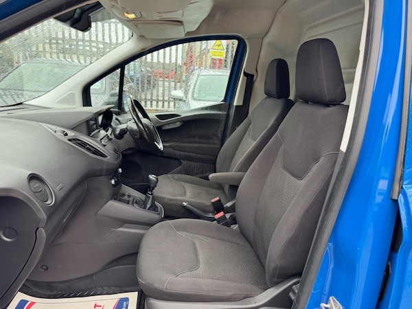 Used Ford Transit Courier 2019 for sale - 76167221: Photo 8