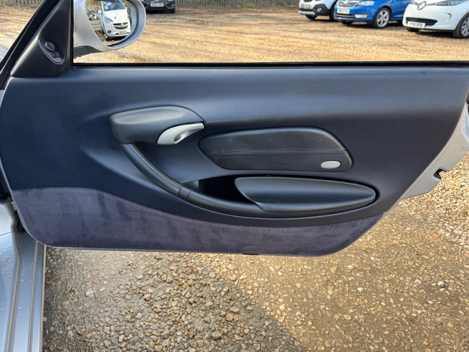 Used Porsche Boxster 2004 for sale - 77838516: Photo 19