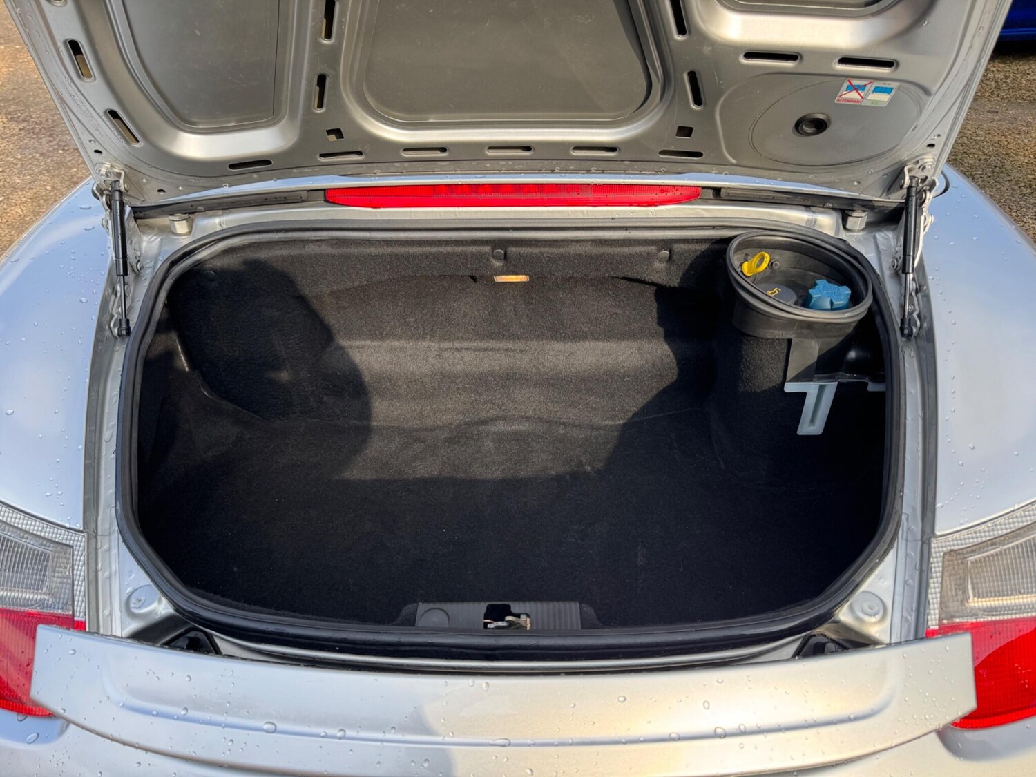 Used Porsche Boxster 2004 for sale - 77838516: Photo 25