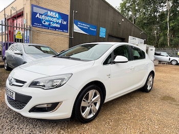 Vauxhall - Astra