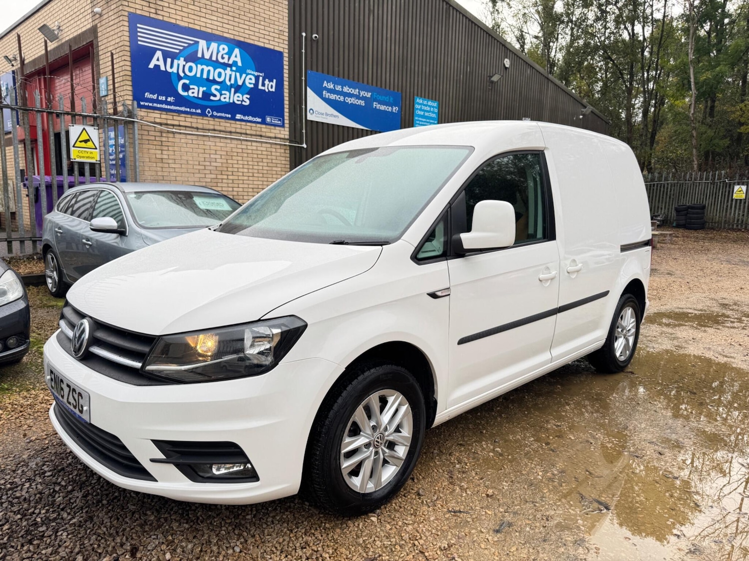 Used Volkswagen Caddy 2016 for sale - 76336327: Photo 2