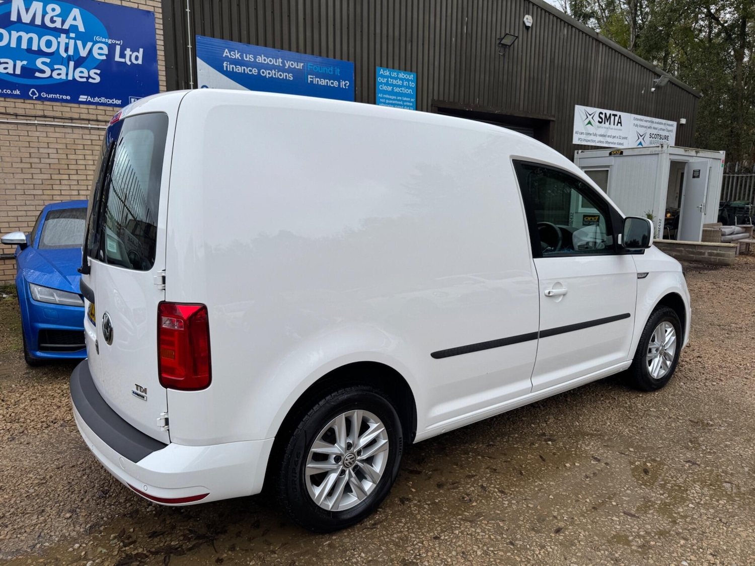 Used Volkswagen Caddy 2016 for sale - 76336327: Photo 4