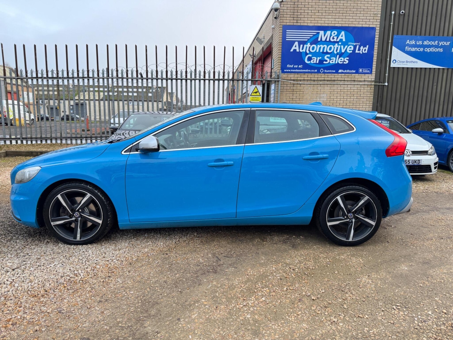 Used Volvo V40 2015 for sale - 77066558: Photo 3