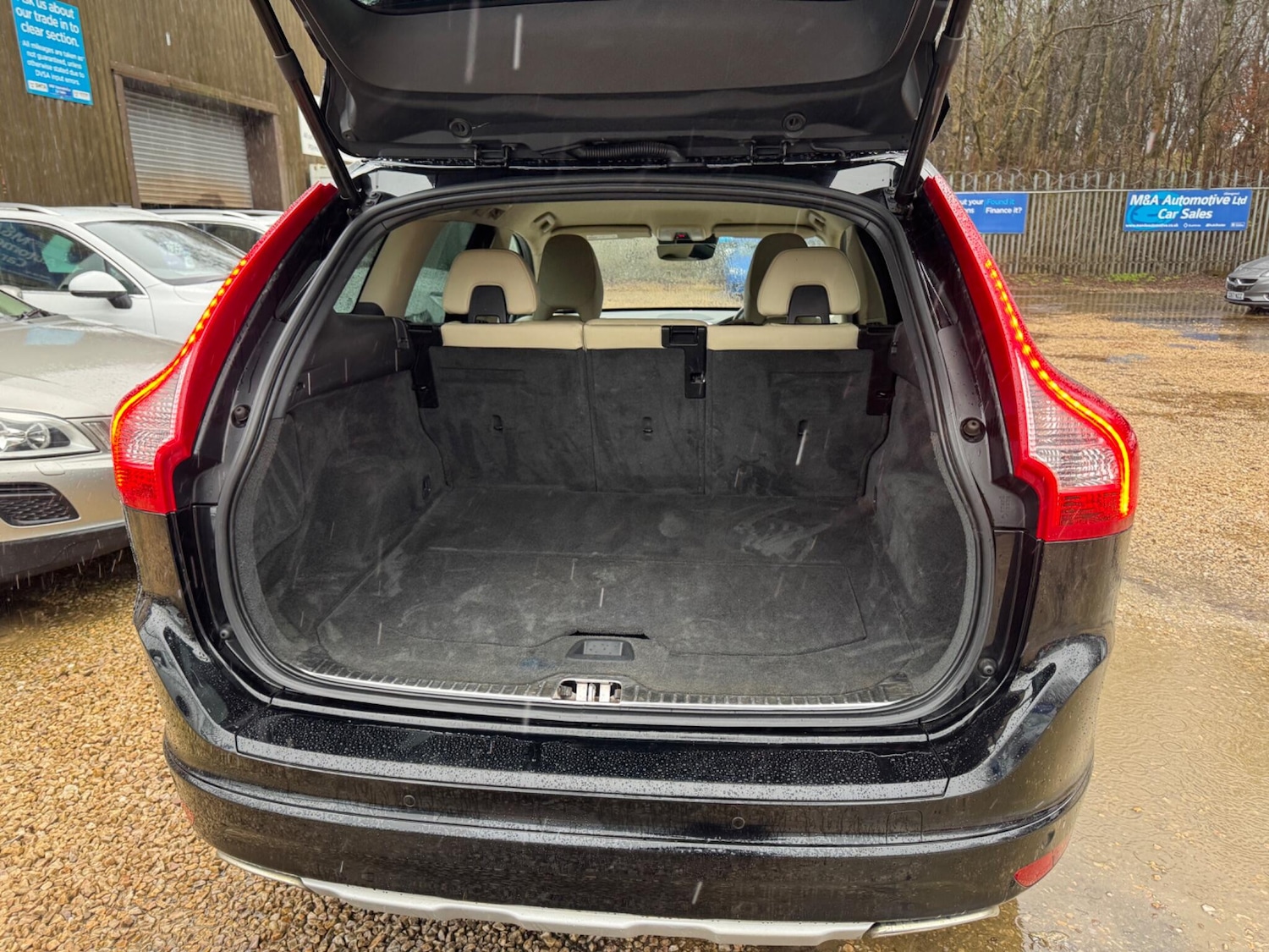 Used Volvo XC60 for sale - 77537276: Photo 19