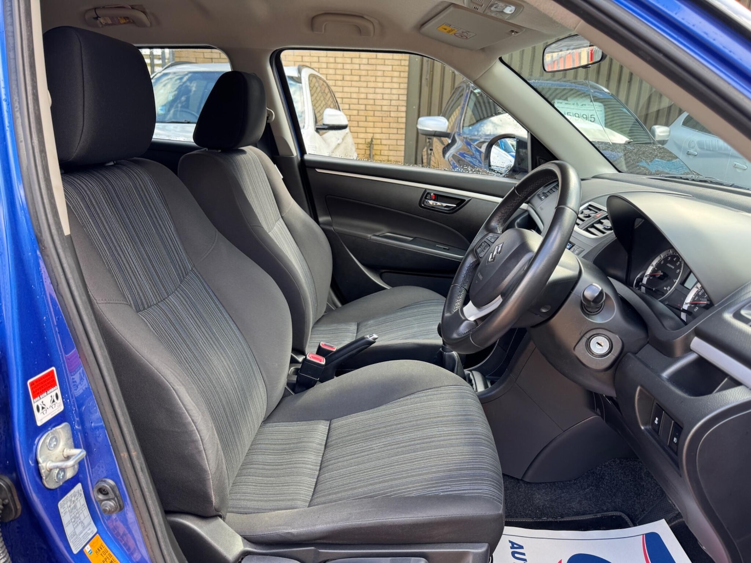 Used Suzuki Swift 2014 for sale - 78204495: Photo 10