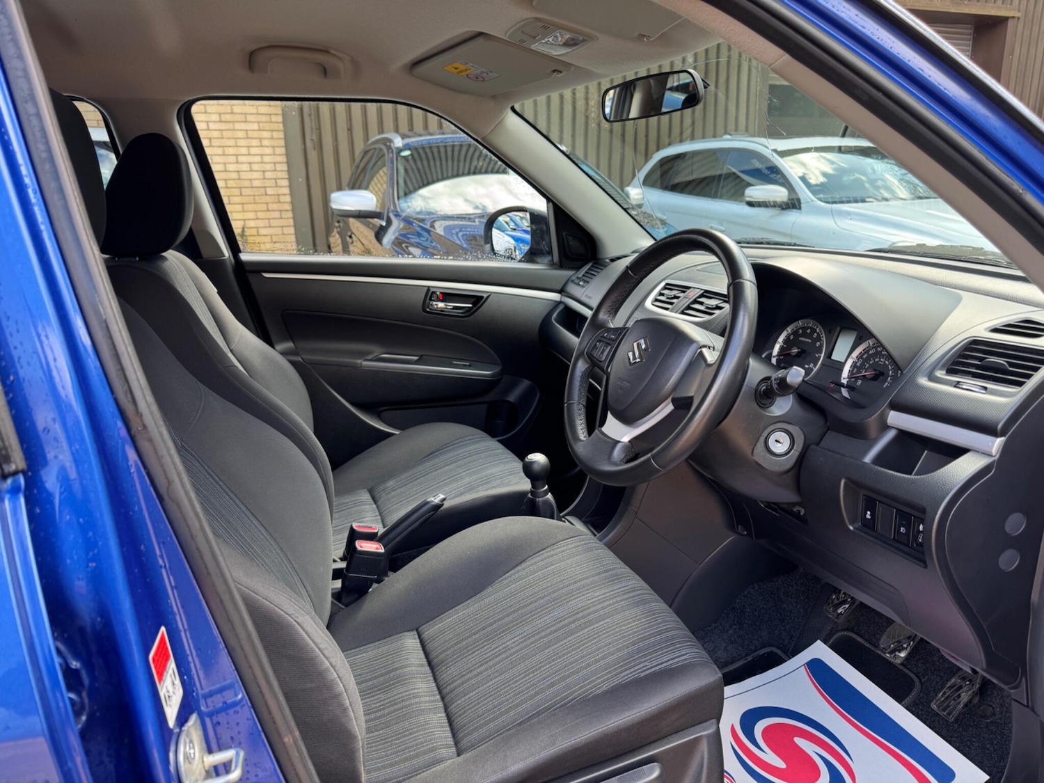 Used Suzuki Swift 2014 for sale - 78204495: Photo 9