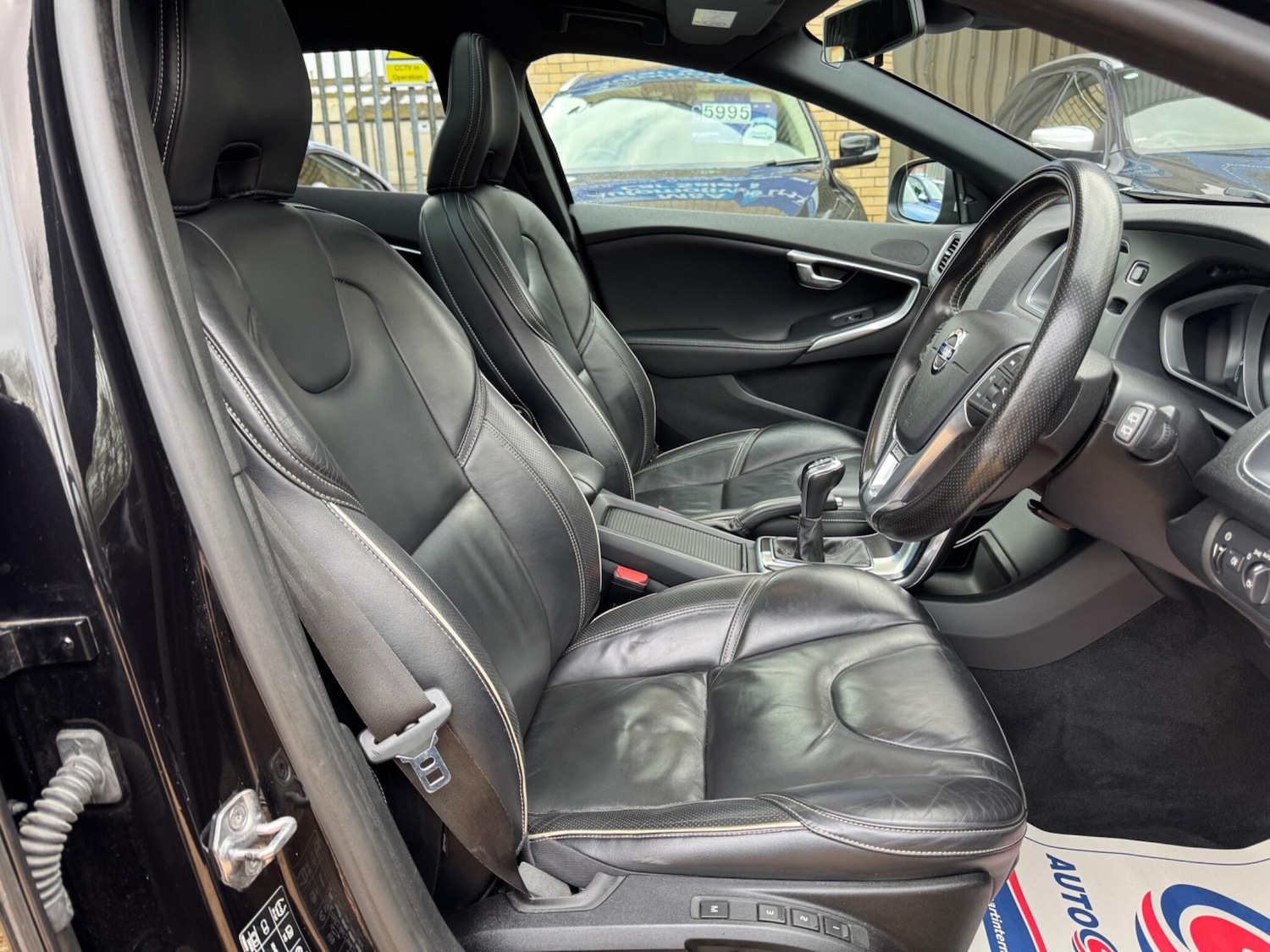 Used Volvo V40 2016 for sale - 78034285: Photo 13