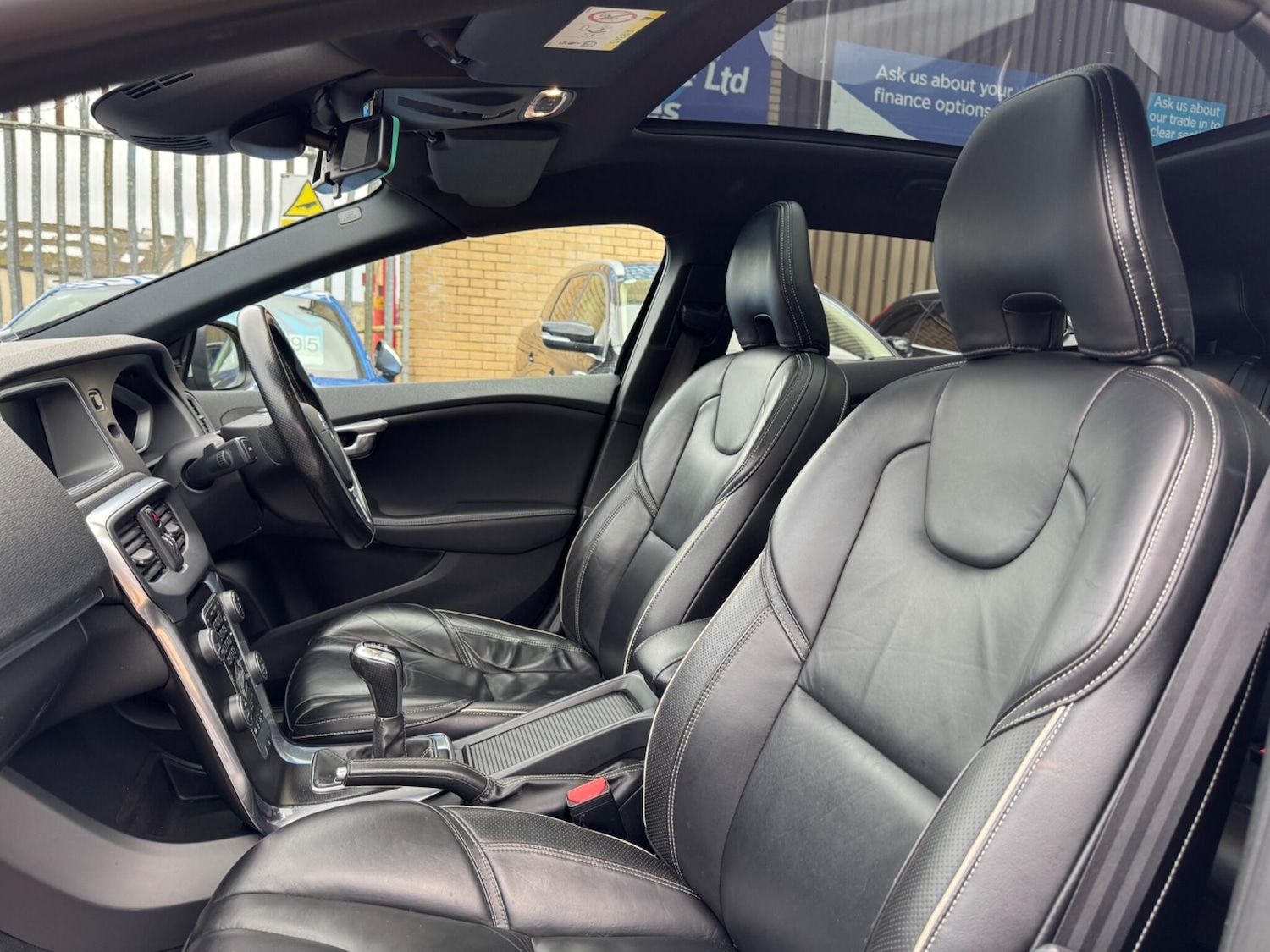 Used Volvo V40 2016 for sale - 78034285: Photo 18