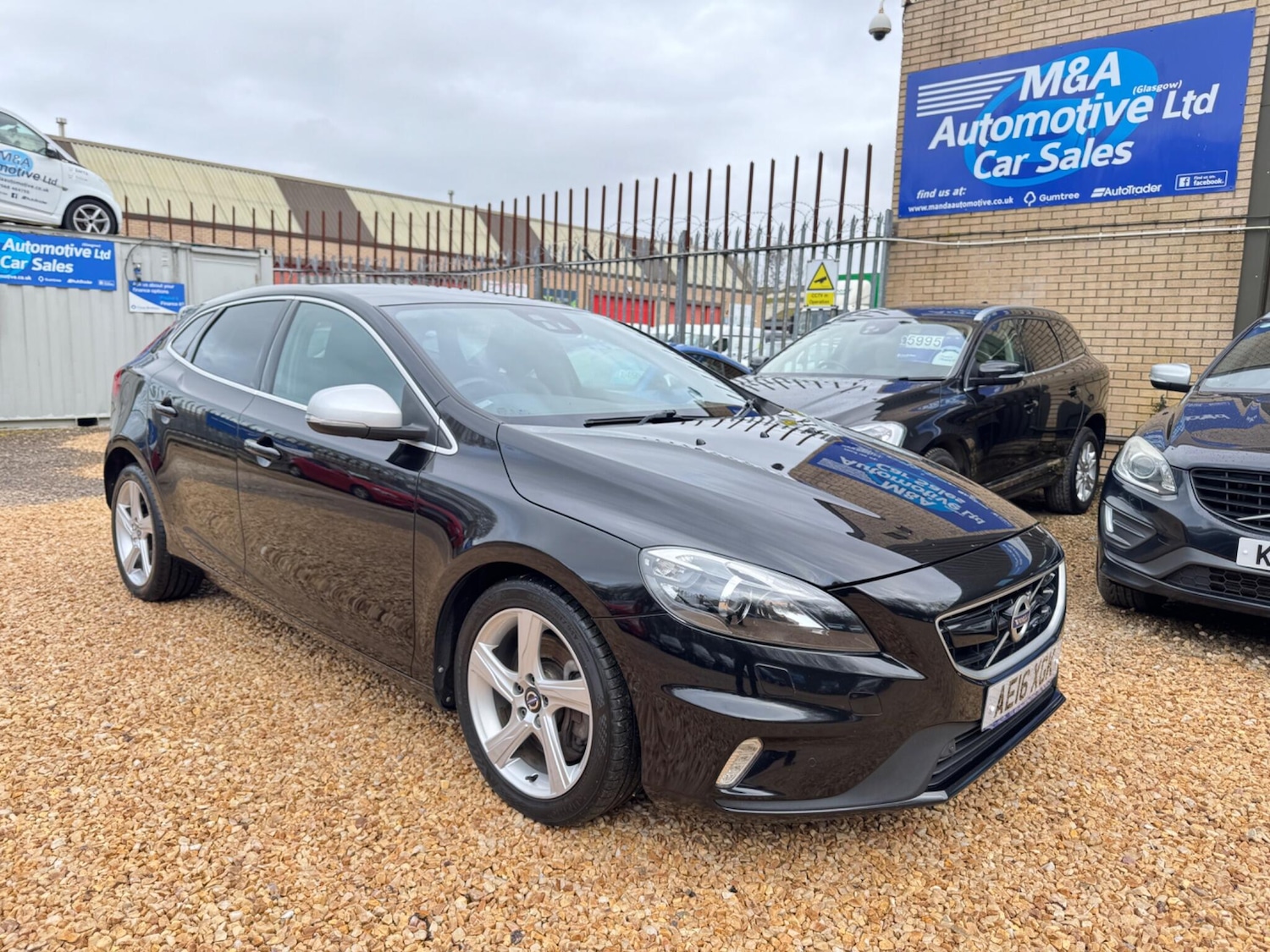 Used Volvo V40 2016 for sale - 78034285: Photo 2