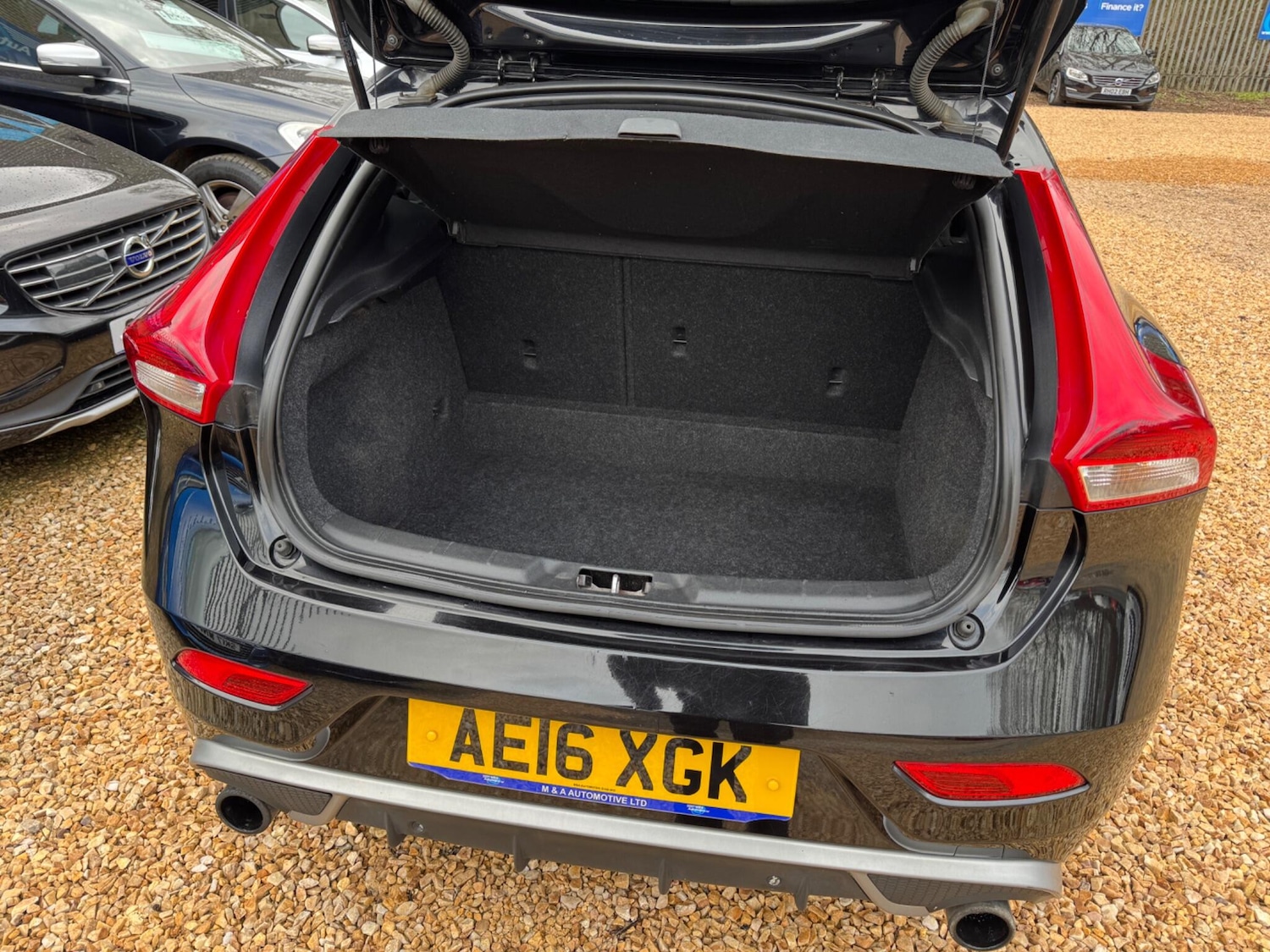 Used Volvo V40 2016 for sale - 78034285: Photo 9