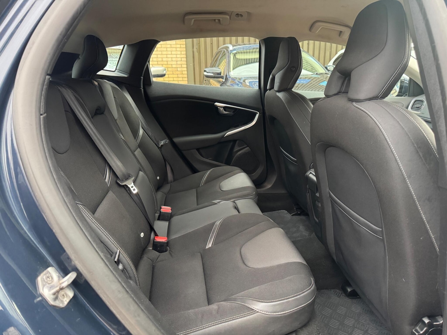 Used Volvo V40 for sale - 77657822: Photo 16