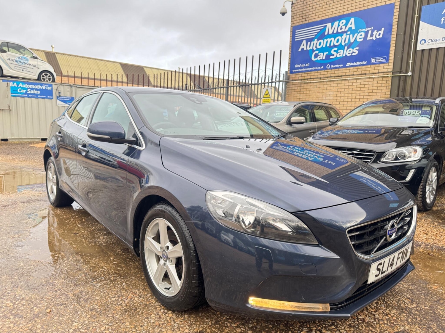 Used Volvo V40 for sale - 77657822: Photo 2
