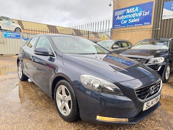 Used Volvo V40 2014 for sale - 77657822: Photo