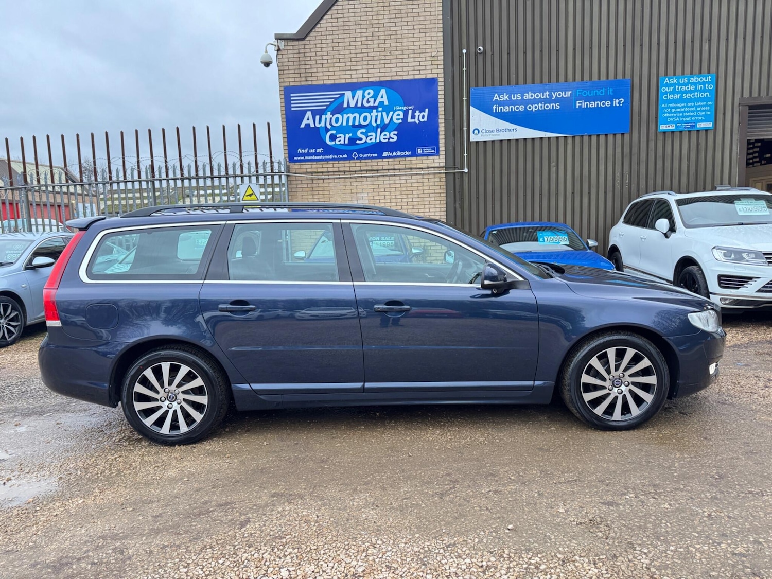 Used Volvo V70 2015 for sale - 77279481: Photo 4