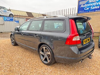 Used Volvo V70 2013 for sale - 78170505: Photo