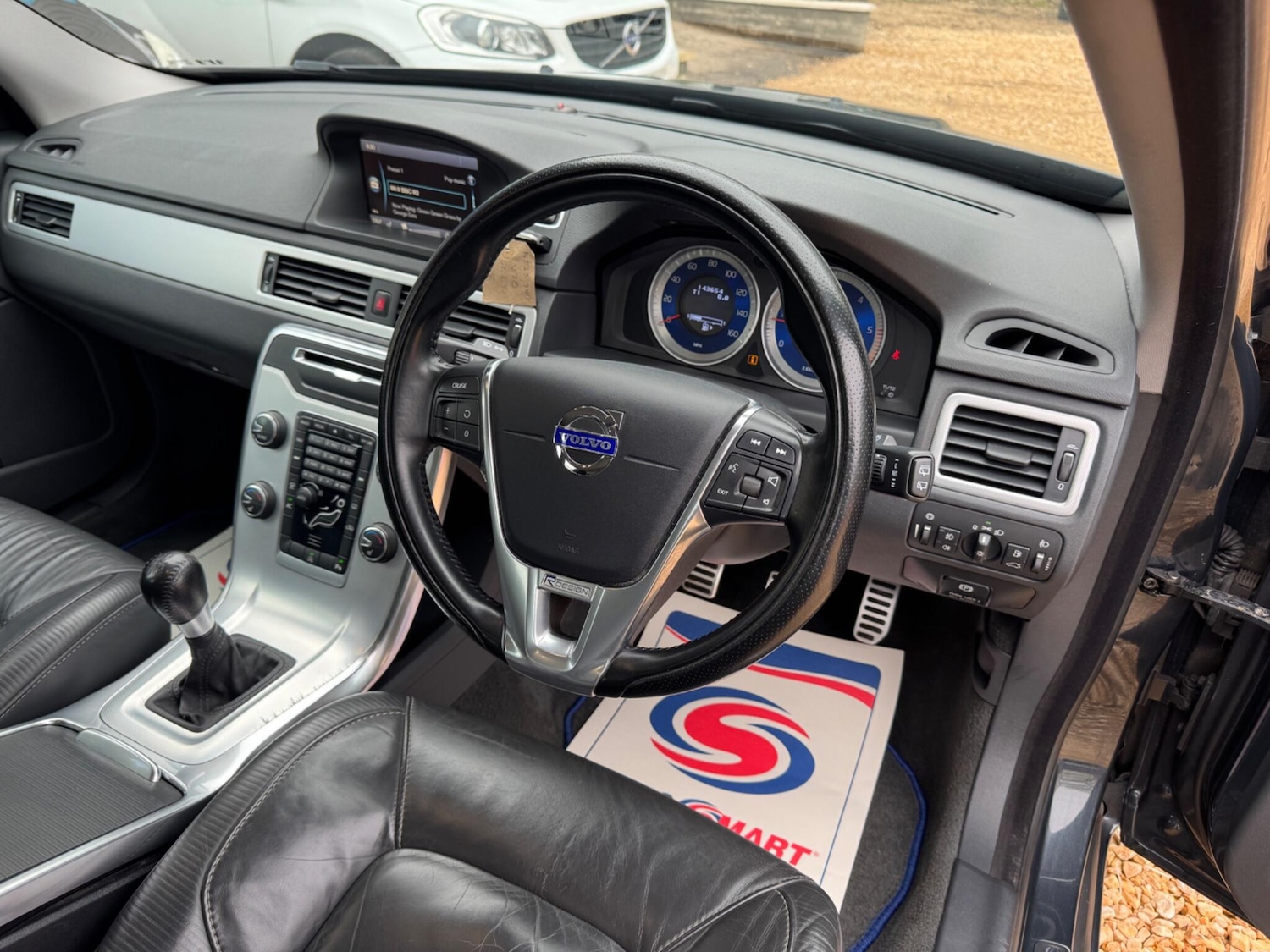 Used Volvo V70 2013 for sale - 78170505: Photo 8